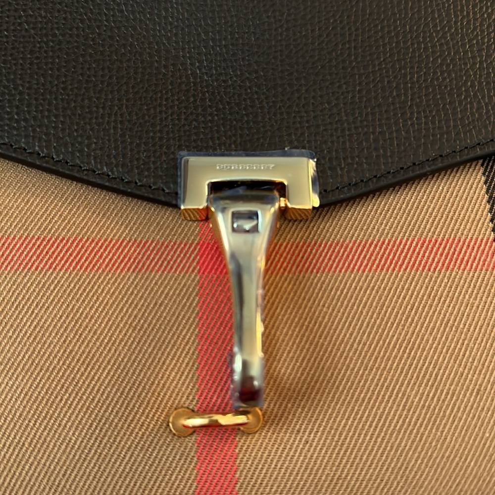 Burberry Macken House Check Derby Leather Crossbody bag - Picture 2 of 13
